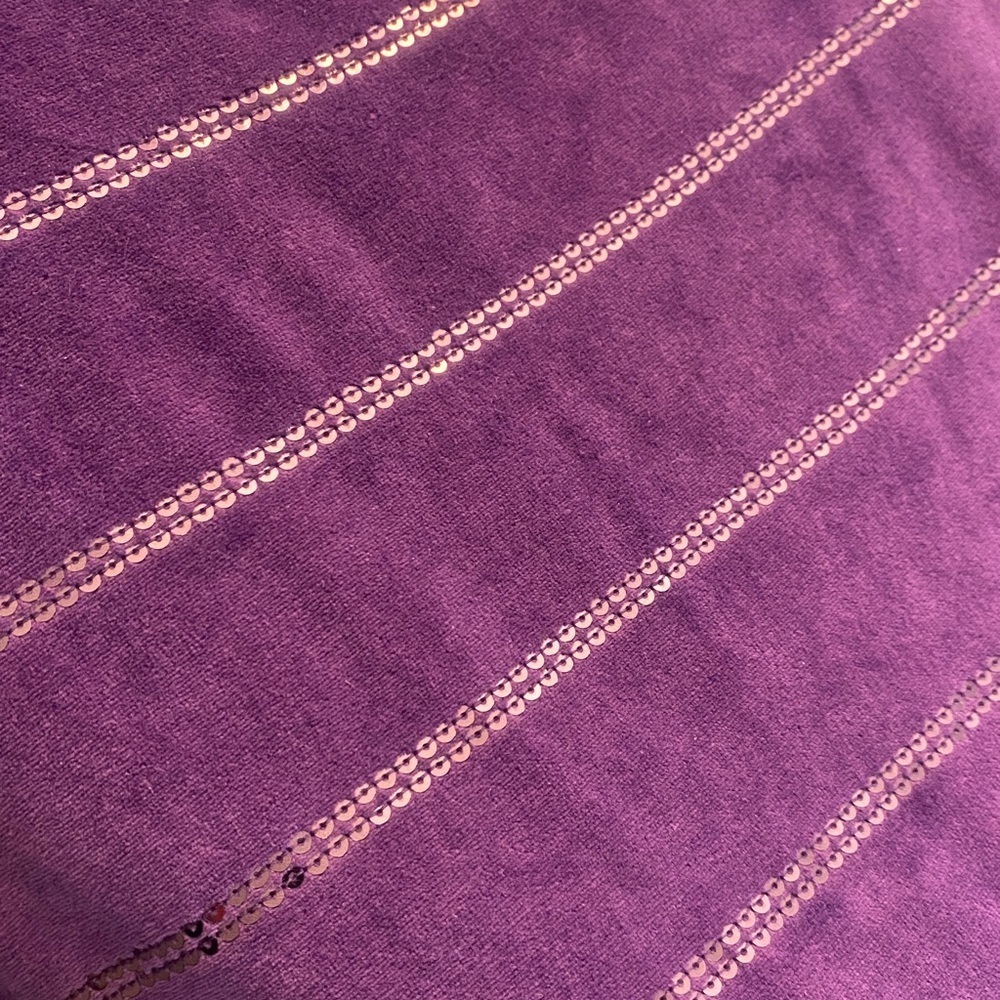 Quacker Factory Rich Purple Velvet Top - Picture 9 of 11